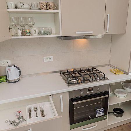 Coresi Modern Apartment براشوف المظهر الخارجي الصورة