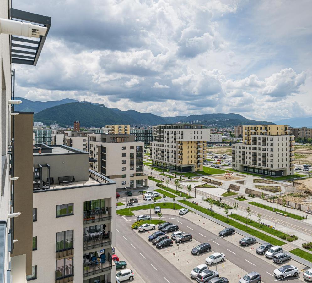 Coresi Modern Apartment براشوف المظهر الخارجي الصورة